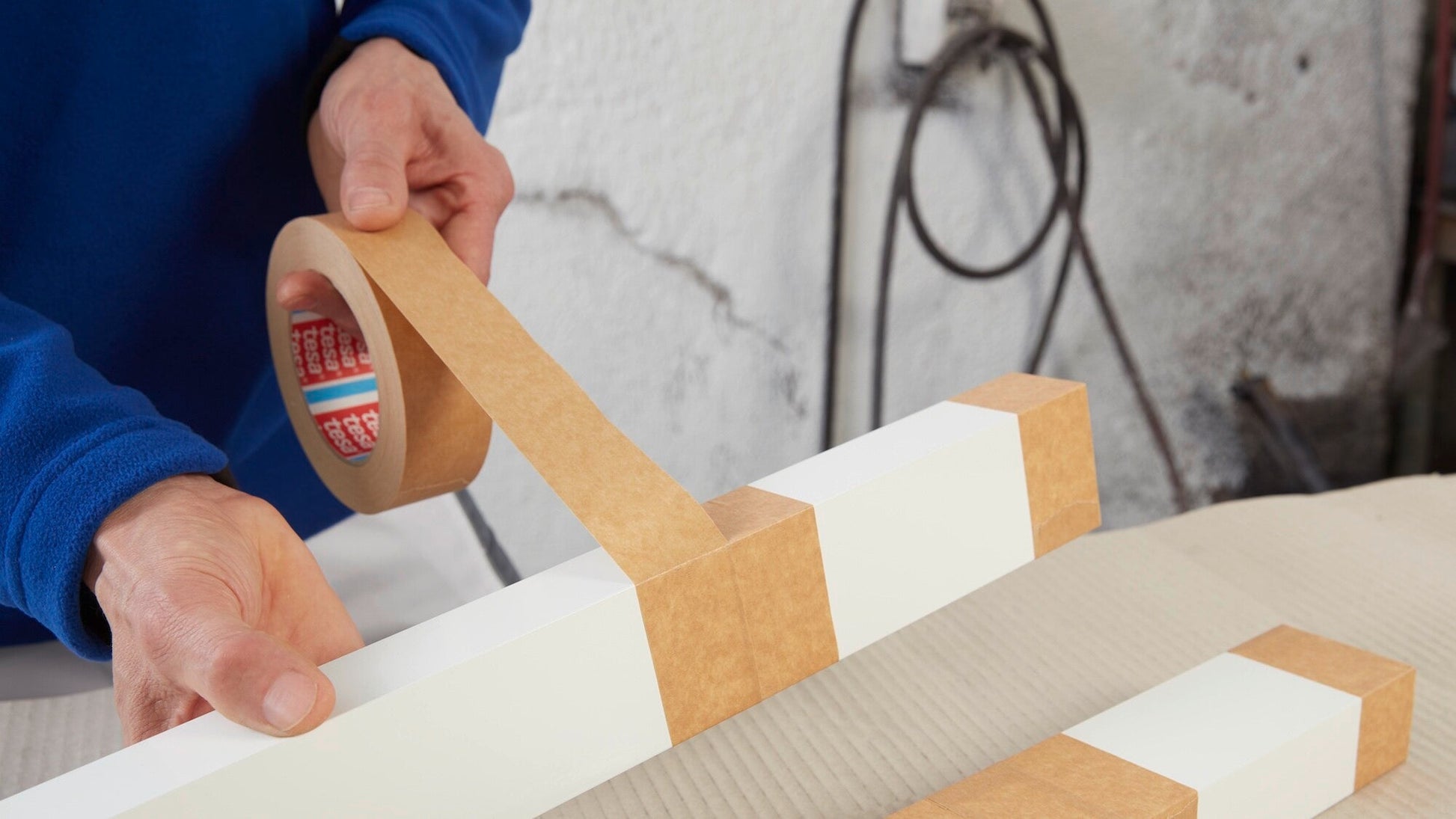 tesa® 4309 Car masking tape for paint spraying up to 120°C, brown, 48 mm x 100 m