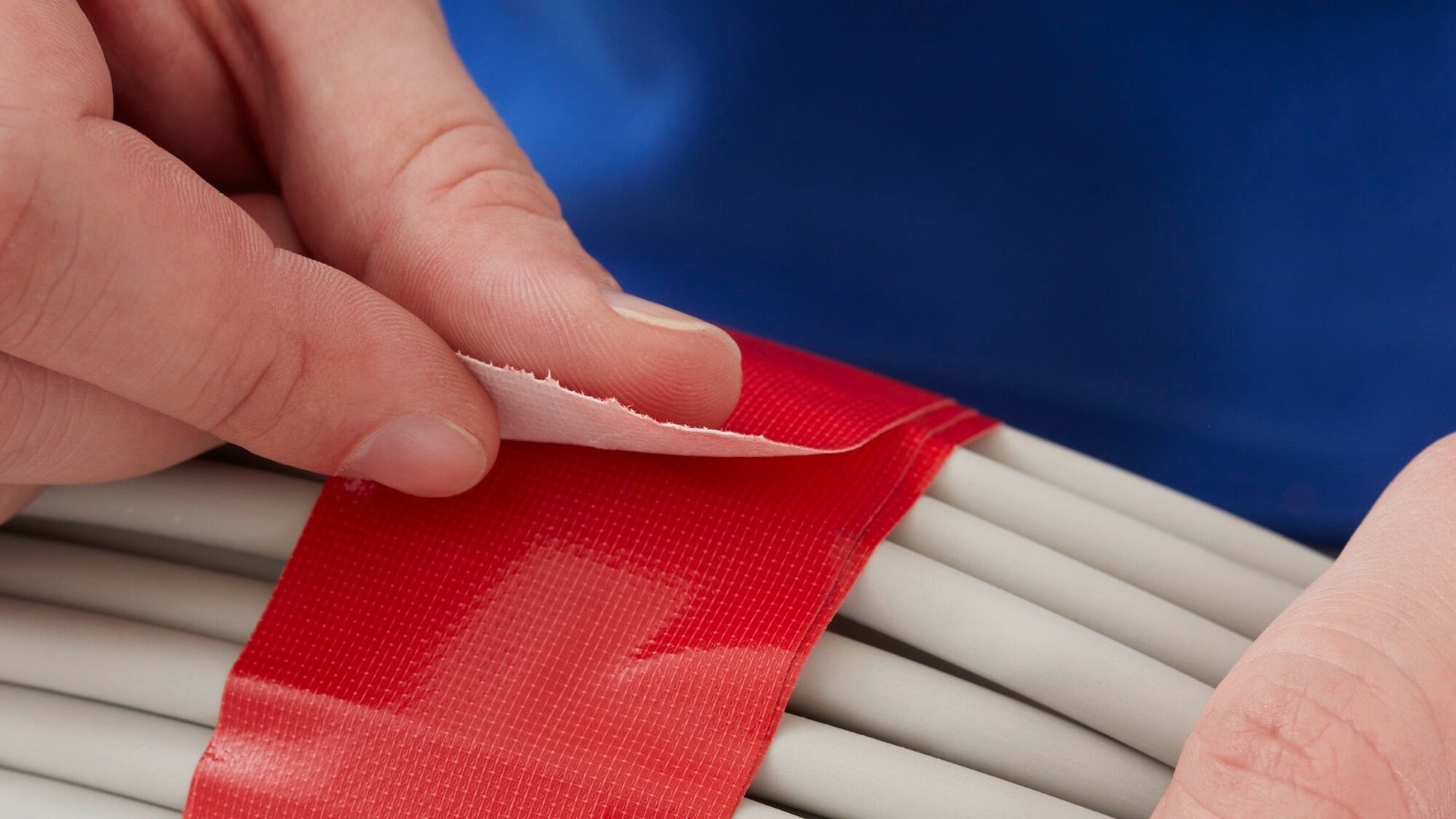 tesa® 4688 Standard polyethylene coated cloth tape, white, 50 mm x 50 m